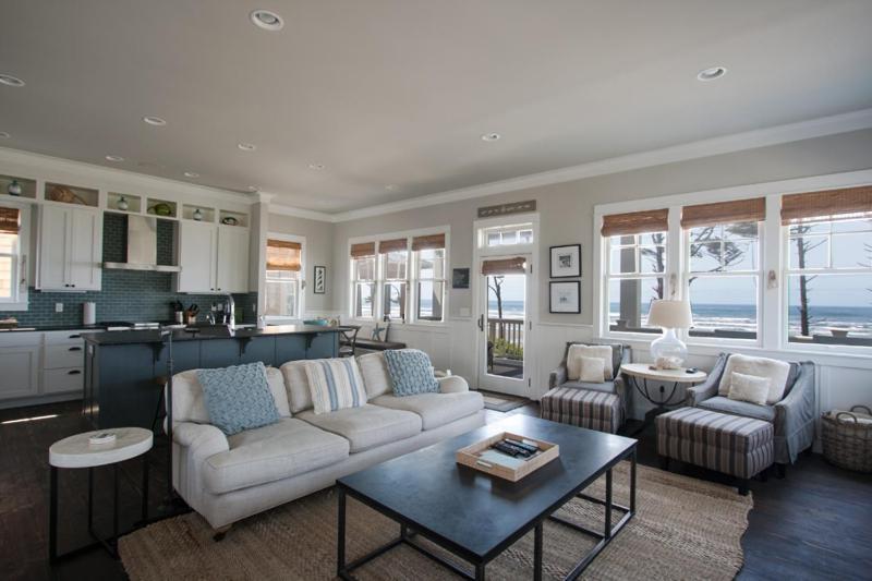 Beach Bluff By Seabrook Hospitality Пасифик Бийч Екстериор снимка