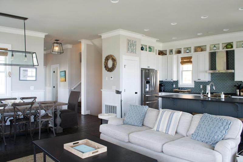 Beach Bluff By Seabrook Hospitality Пасифик Бийч Екстериор снимка