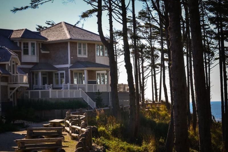 Beach Bluff By Seabrook Hospitality Пасифик Бийч Екстериор снимка